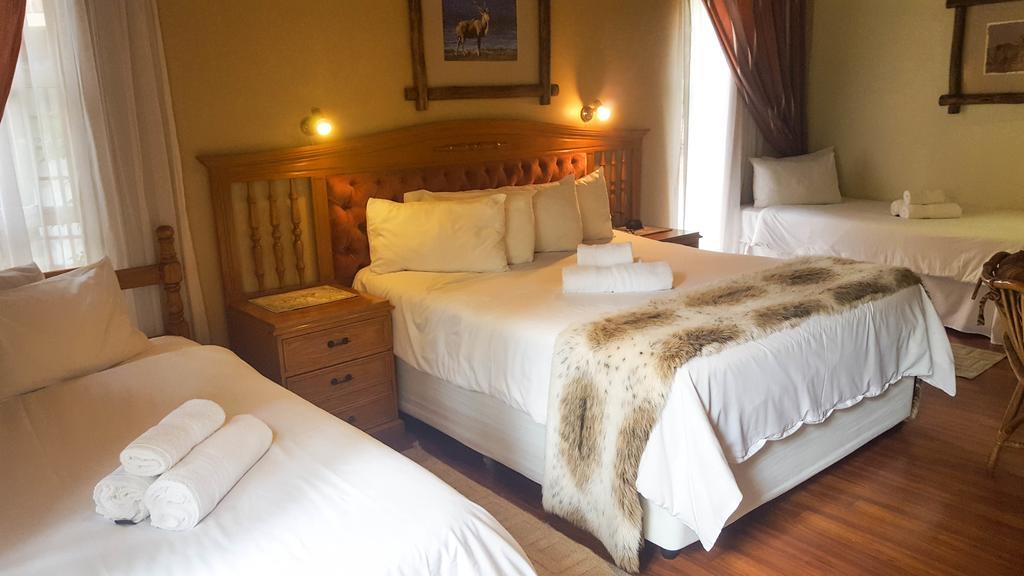 Aark Guest Lodge Vanderbijlpark ภายนอก รูปภาพ